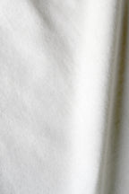 Closeup af stoffet på re do® Bomuld T-shirt i Star White