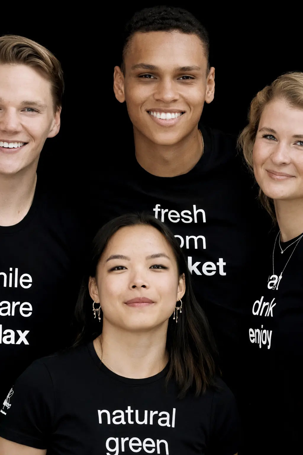 Active T-shirt med tryk, Firmatøj med logo, uniform fra re do® i sort, collab med Wokshop